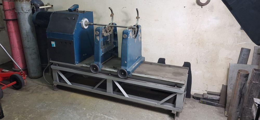 Masina pt echilibrari dinamice ventilatoare cardane etc