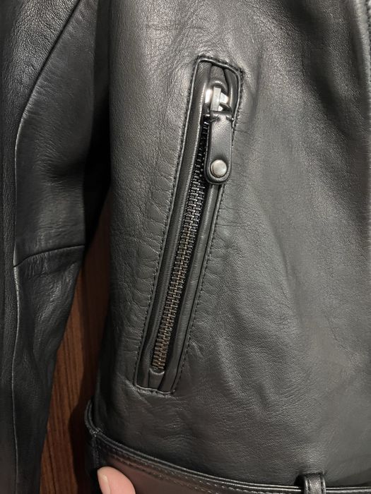 Продам куртку Massimo dutti