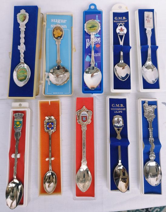 Lot 10 lingurite suvenir placate cu argint, de colectie, din anul 1994