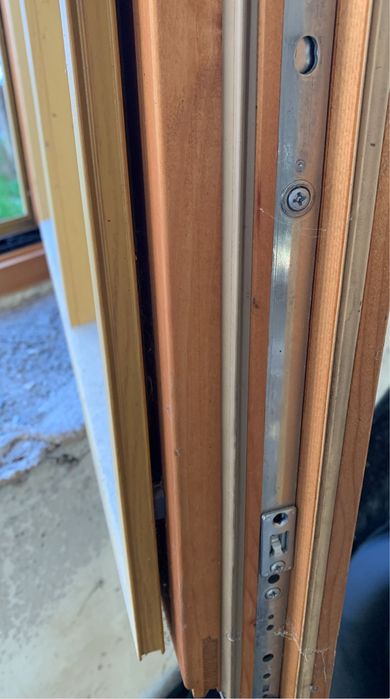 FEREASTRA PREMIUM LEMN ALU geam termopan obloane H 122 x L 96 , 138