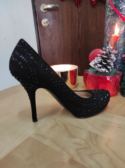 Pantofi de ocazie Guess
