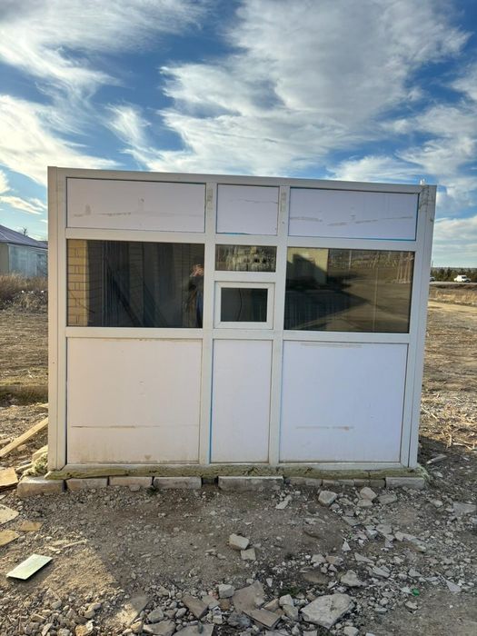 Пластиковый контейнер