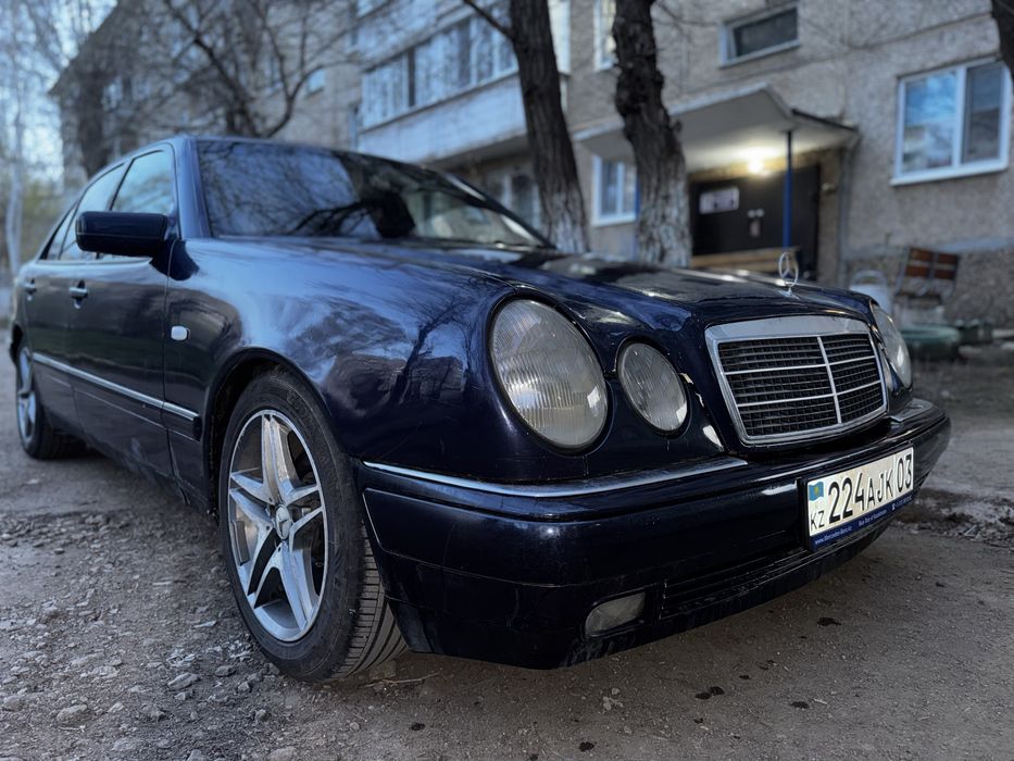 Мерседес w210 e320