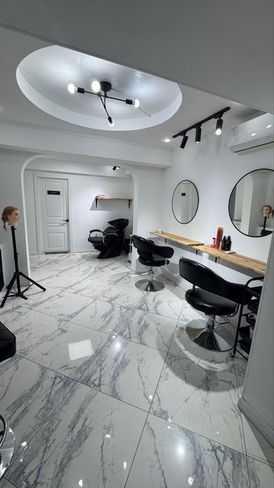 Сдам в аренду парихмахерское кресло