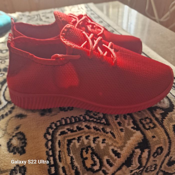 Женские Кроссовки Новые