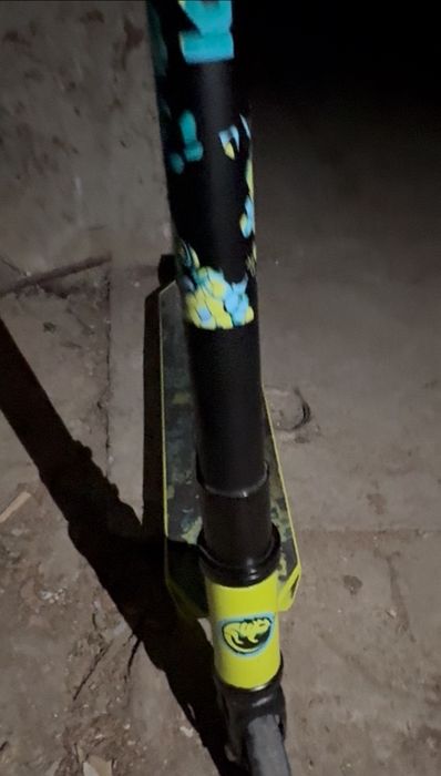 Алуминиева тротинетка за трикове