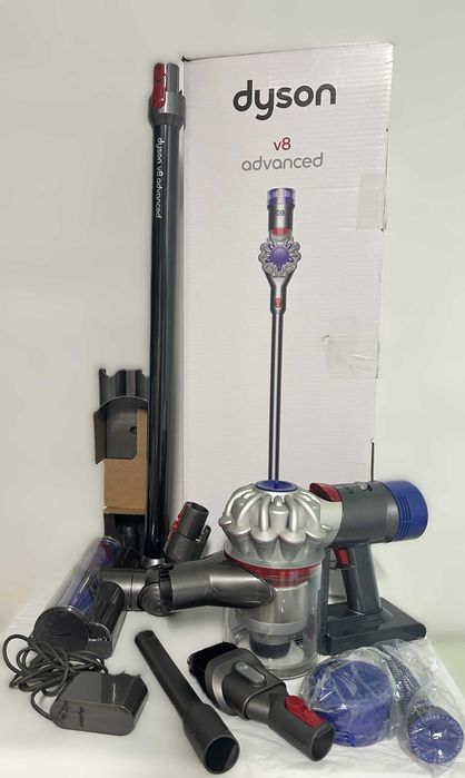 Вертикална прахосмукачка Dyson V8 Advanced с гаранция