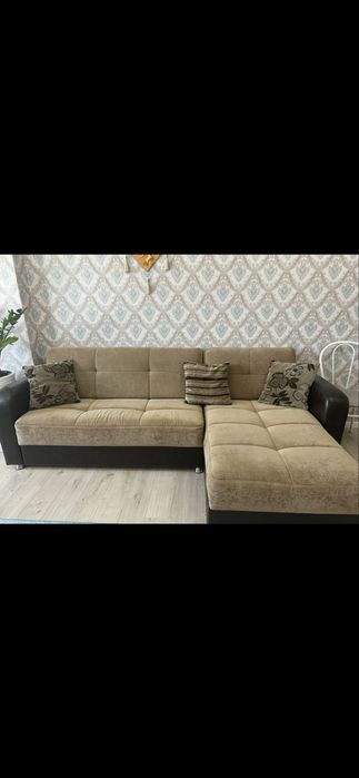 Продам диван с креслом  раскладывается