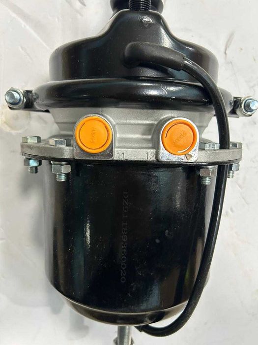 Энергоаккумулятор задний HOWO