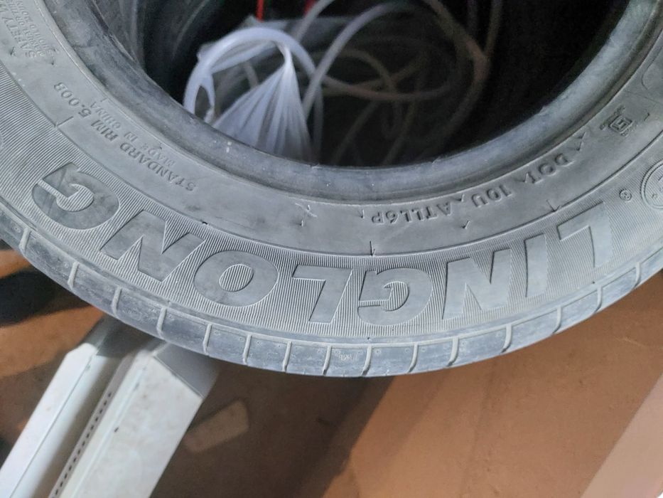 Шины для авто хорошом сост