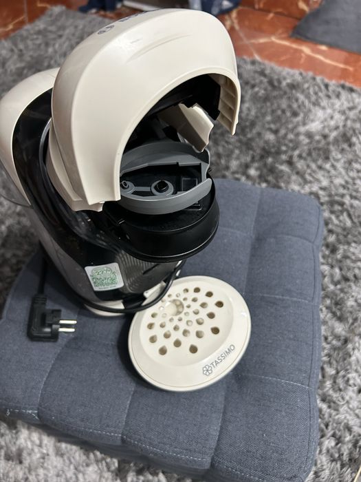 Espressor capsule Bosch Tassimo Style (Crem), 1400W, Intellibrew – Stare excelentă
