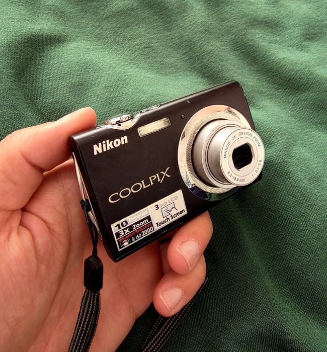 Nikon Coolpix S230 Aparat Foto Digital Compact Camera Digitala Cadou