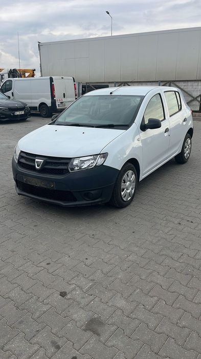 Dezmembram Dacia Sandero 1.2 benzina din 2015