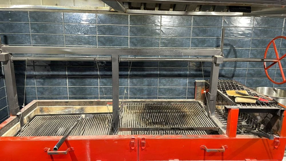 Продаётся гриль мангал