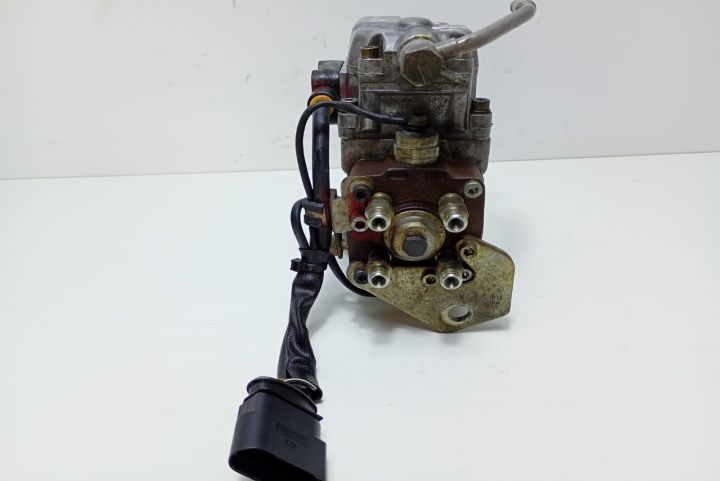 Pompa injectie  1.9 tdi 046040497 Volkswagen VW Golf a 4-a generatie