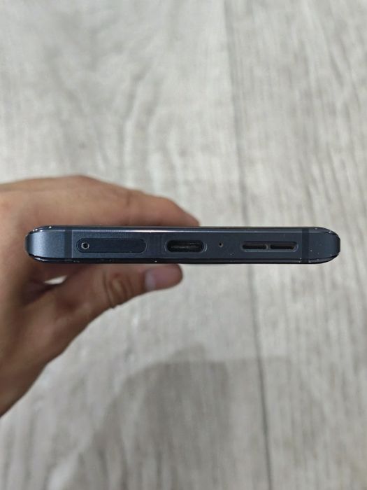 Motorola edge 30 ultra 12/256