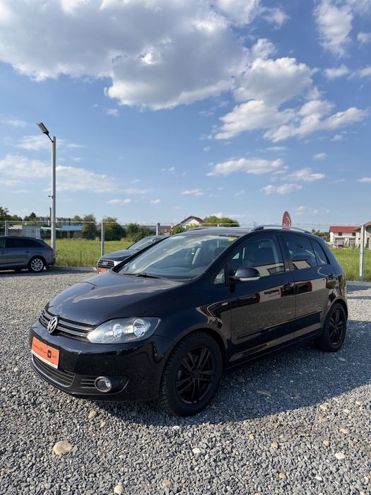VOLKSWAGEN Golf Plus 2012