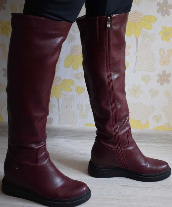 Дамски зимни високи ботуши