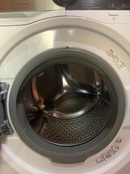 Пералня със сушилня AEG L9WBC61B-неработеща