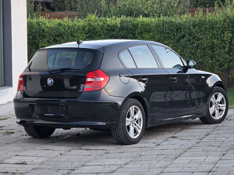 BMW 1 Series 2009 — imagine 3