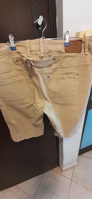 Pantaloni scurți barbati