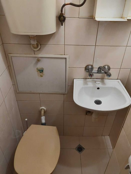 Дава се под наем Двустаен апартамент в Пловдив, Изгрев - 48 кв.м за 230 € - Снимка #7