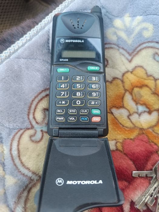 Продам раритет моторолу