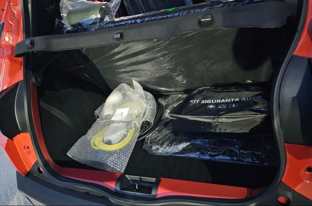 Dacia Spring EXTREME [674 km] + DC charge 30kW + Senzori + Cablu  10A