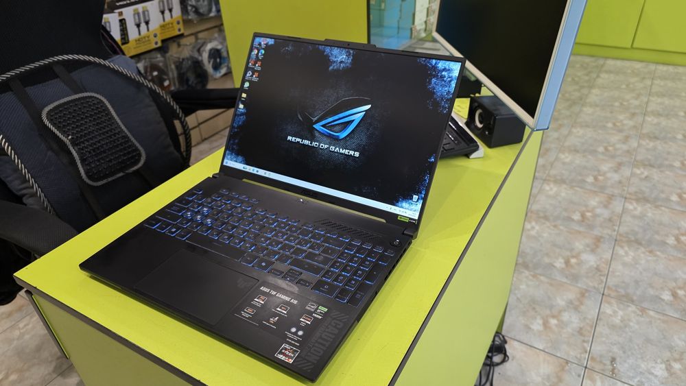 Asus Tuf A16 Ryzen 7
