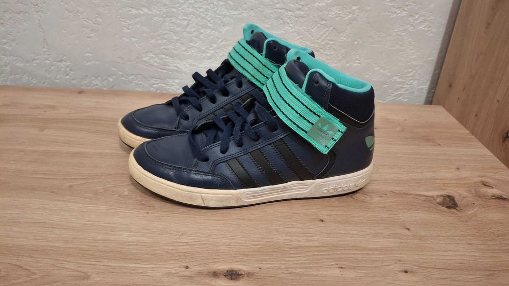 Кецове adidas Varial Mid номер 40