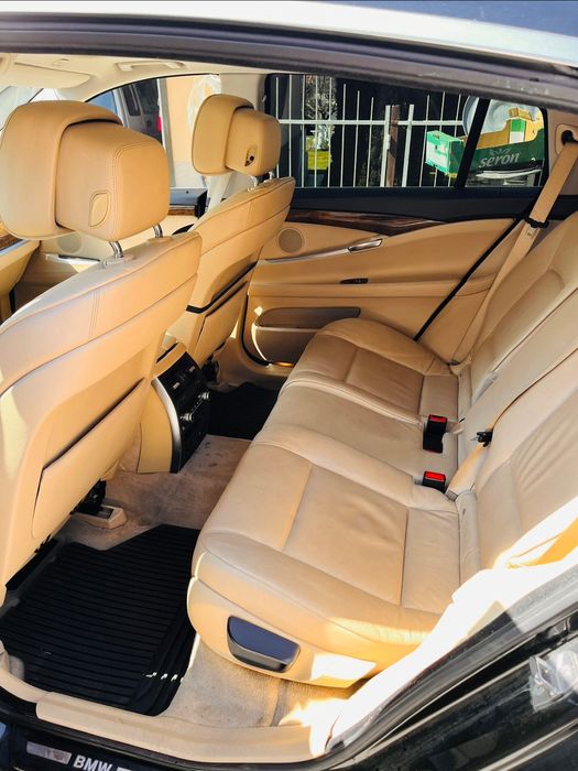 BMW GT 535 автомобил