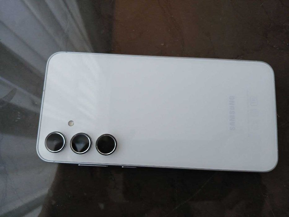 Samsung a55 в идеальном состоянии