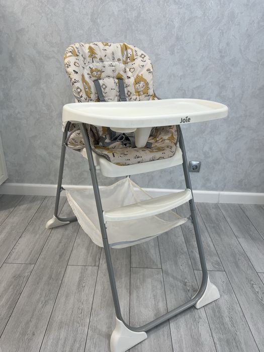 Cтульчик для кормления Joie Mimzy Snacker