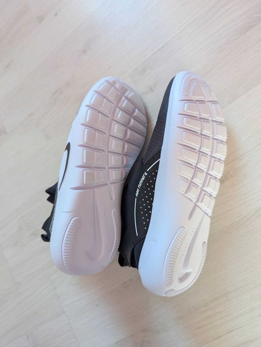 Vand Nike