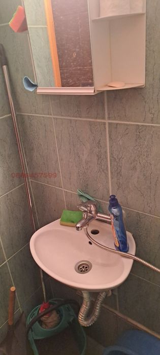Апартамент за продажба