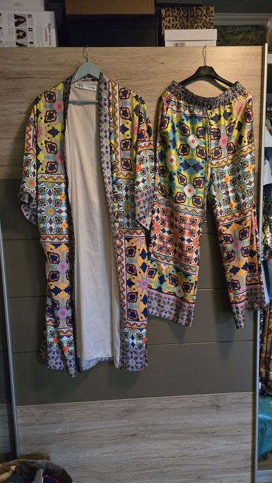 Дамски сет zara  флорален