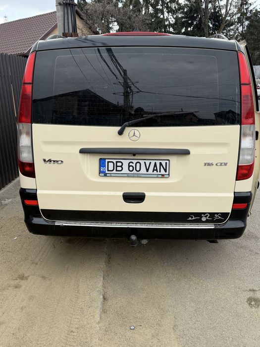 De vanzare Mercedes Benz Vito 8+1 Automat