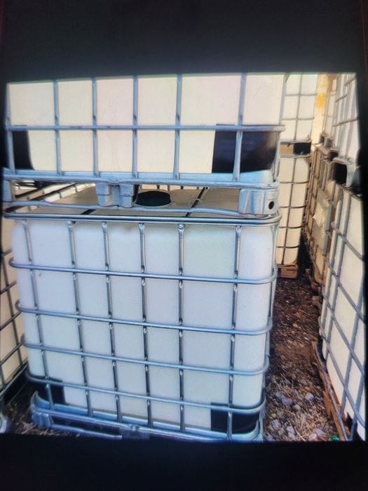Vînd  IBC Bidoane  1000l  Curate