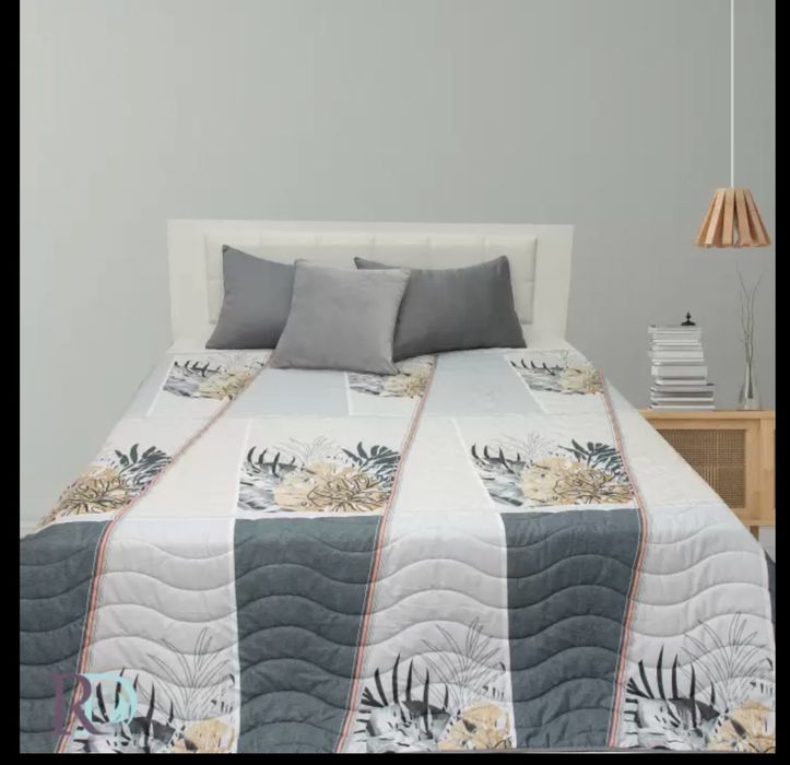 Кувертюри нови по 13от 65€