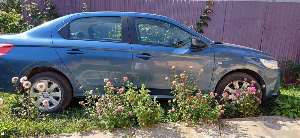 Peugeot 301 - 2016 - 1.2 PureTech active - stare impecabila