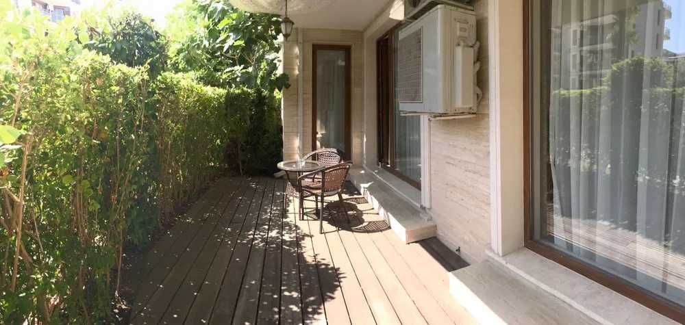 Дава се под наем Четиристаен апартамент в к.к. Слънчев бряг - 120 кв.м за 620 € - Снимка #2