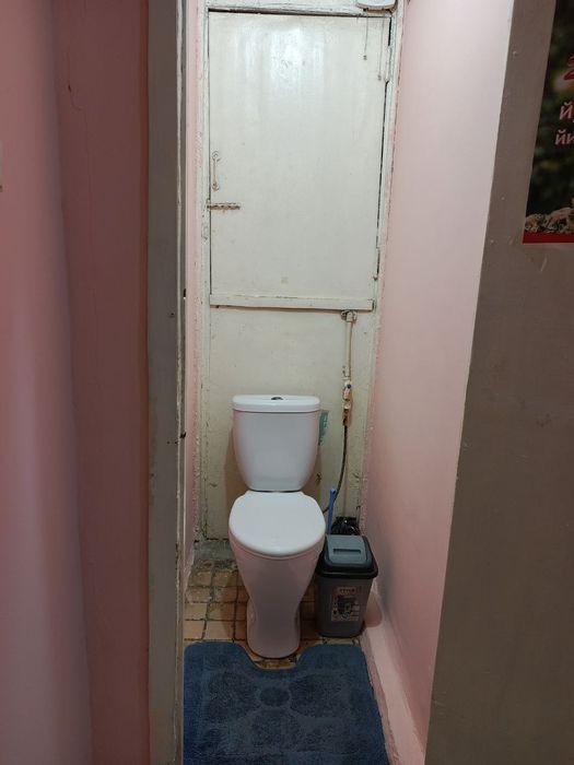 СРОЧНА! Сергели-2 да 1 хонали уй сотилади.