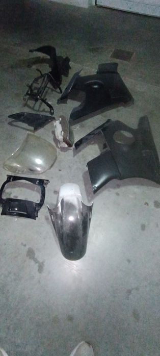 Пластмаси за Honda CBR 600 F2