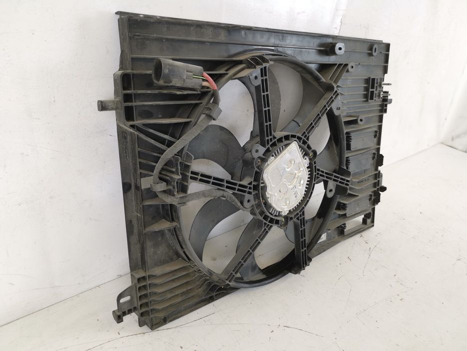 Радиаторен електровентилатор Рено Каджар / Renault Kadjar Оригинален