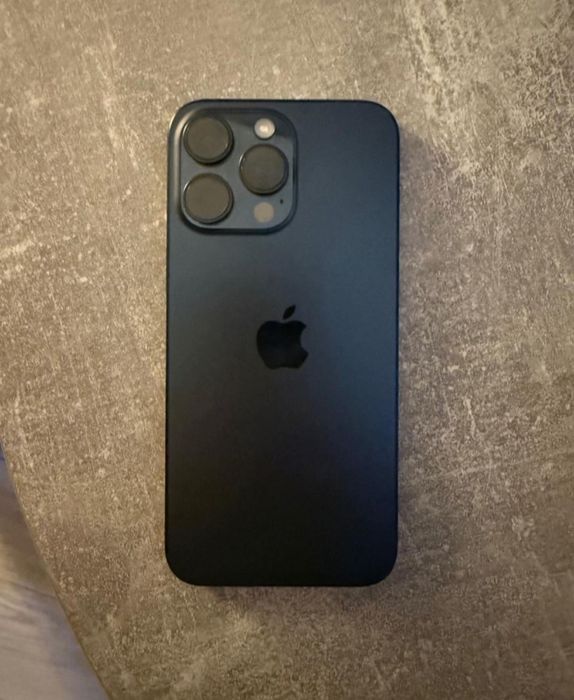 Айфон 15 про макс срочно