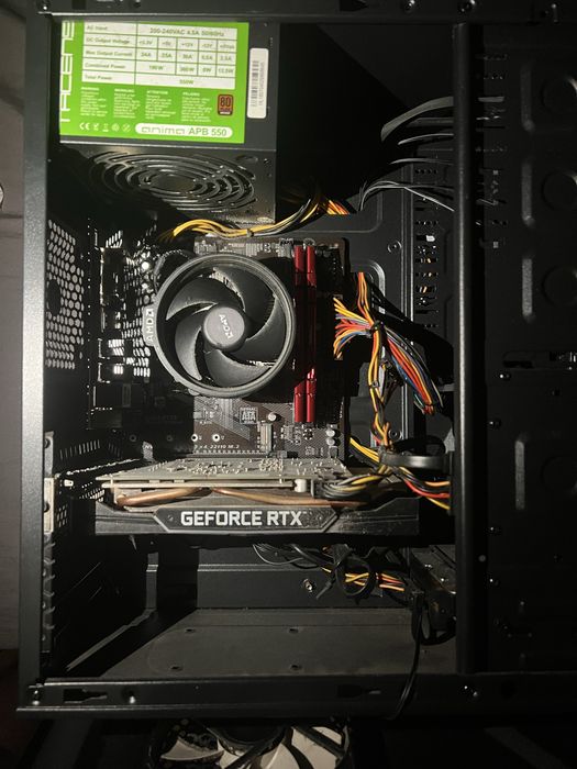 PC RTX 2060, AMD Rayzen 7 2700
