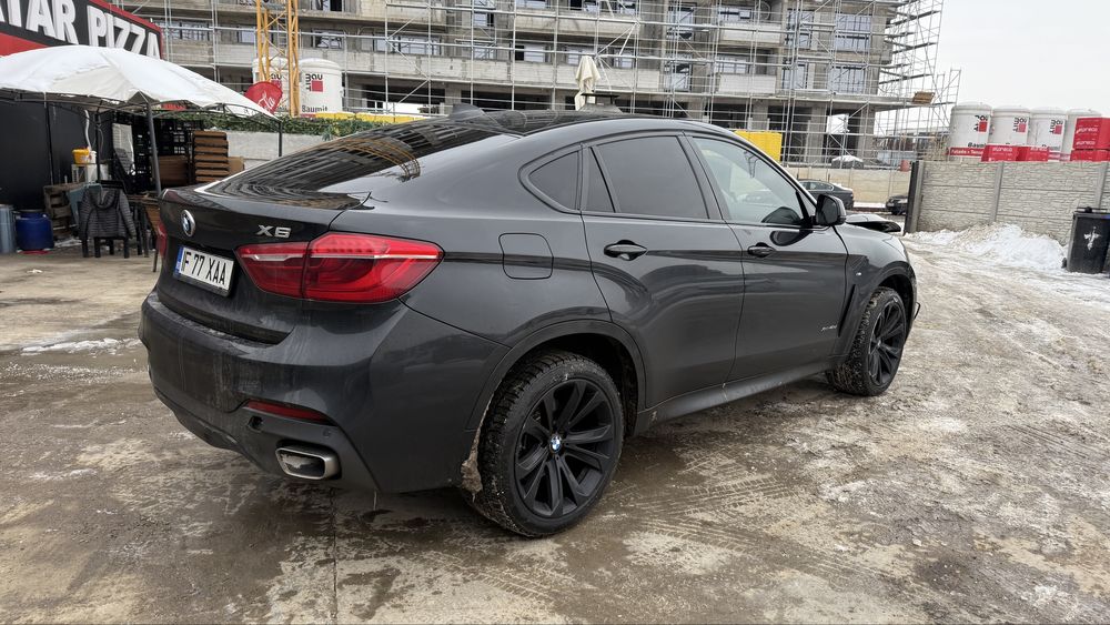Bmw x6  avariat.