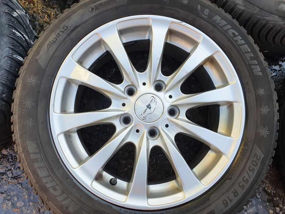 4бр алуминиеви джанти за БМВ 1 / 2014 г/ 6.5ж Х16 / 5 Х 120/