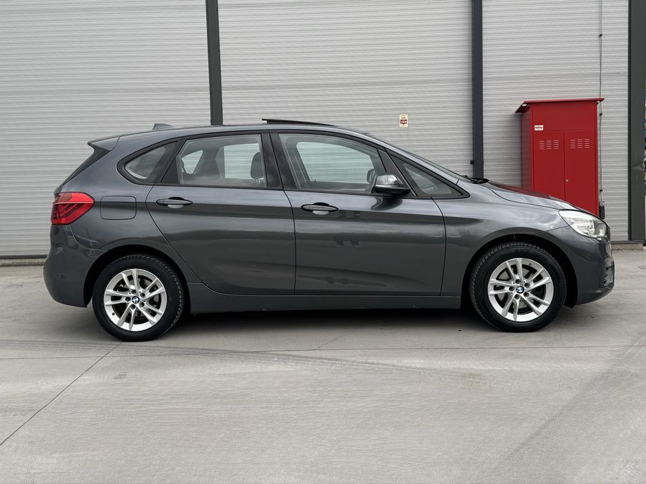 BMW Serie 2 Active Tourer 150CP Automat 2016 E6 l Garantie 1 an l Buy-Back