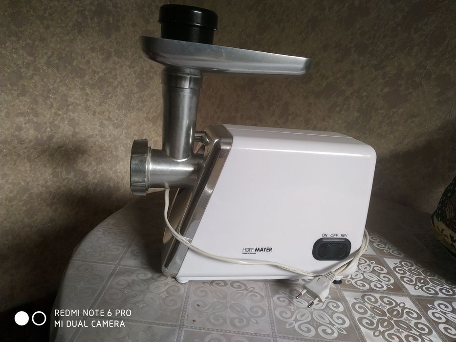 Срочно продаётся мясорубка